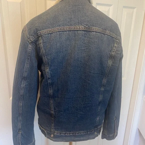 Levi's Lightweight Blue and White  Jacket - Picture 2 of 8